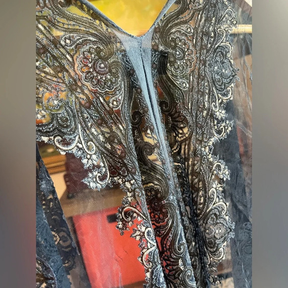 DAVID and YOUNG sheer blue cover up/ Shawl - Picture 7 of 10